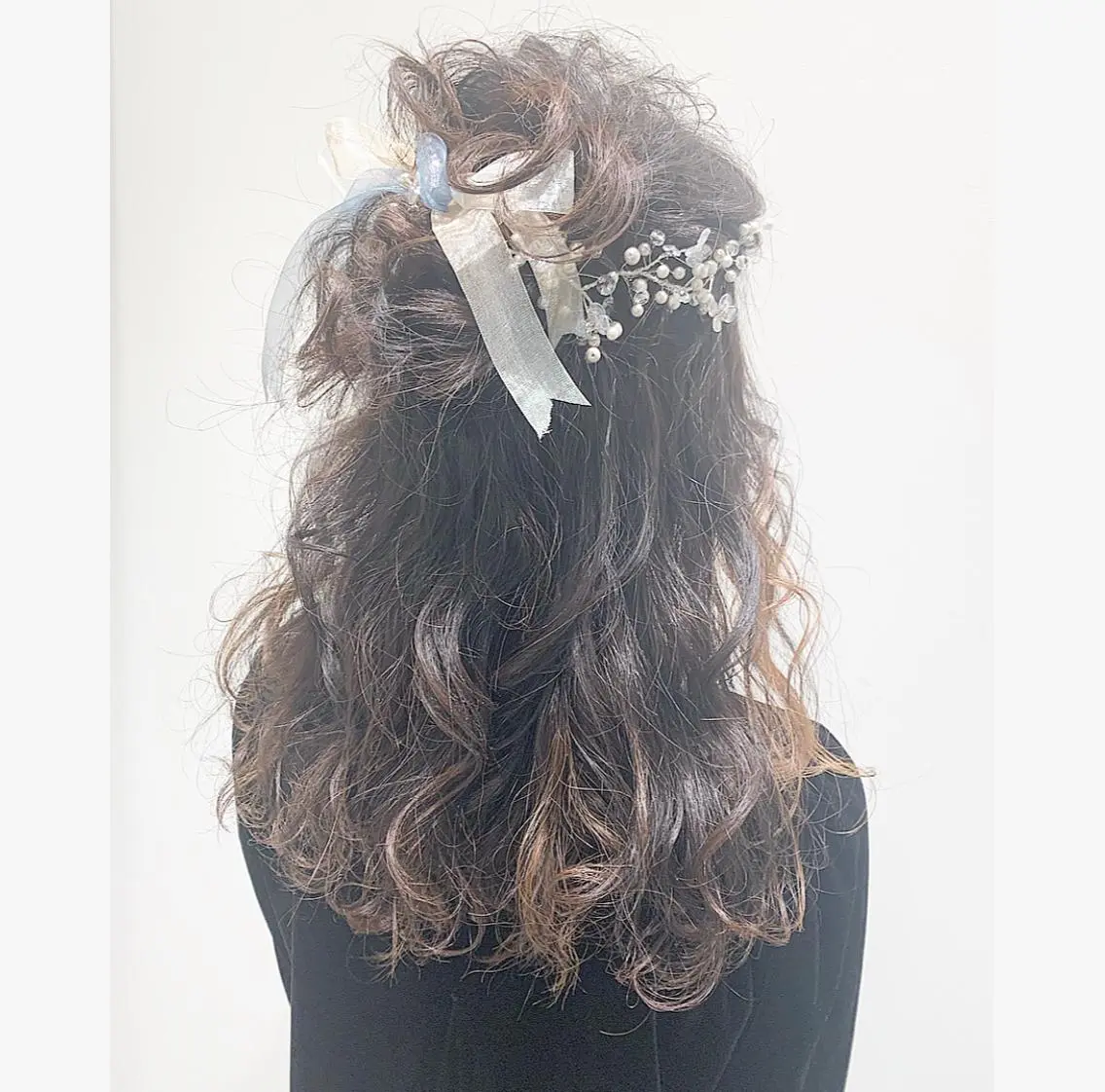 ロング ヘアアレンジ 💙美髪救世主💙 関華蓮のヘアスタイル