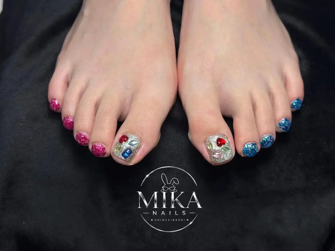 ネイル アートネイル チークネイル ドット フットネイル フレンチネイル KIMU MIKA.NAILのネイルデザイン