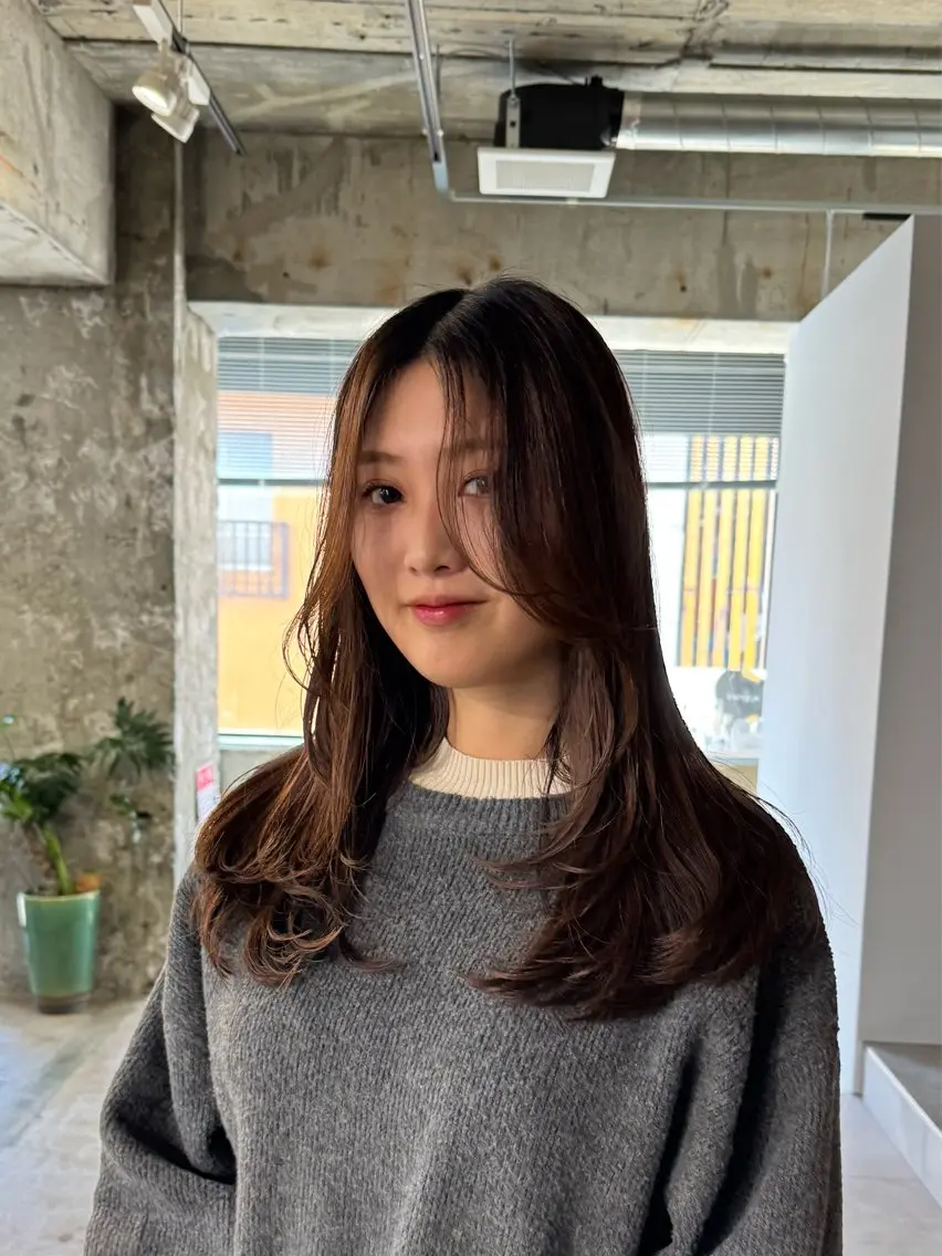ロング レイヤーカット 髪質改善/縮毛矯正/ 超高濃度水素ケアのヘアスタイル
