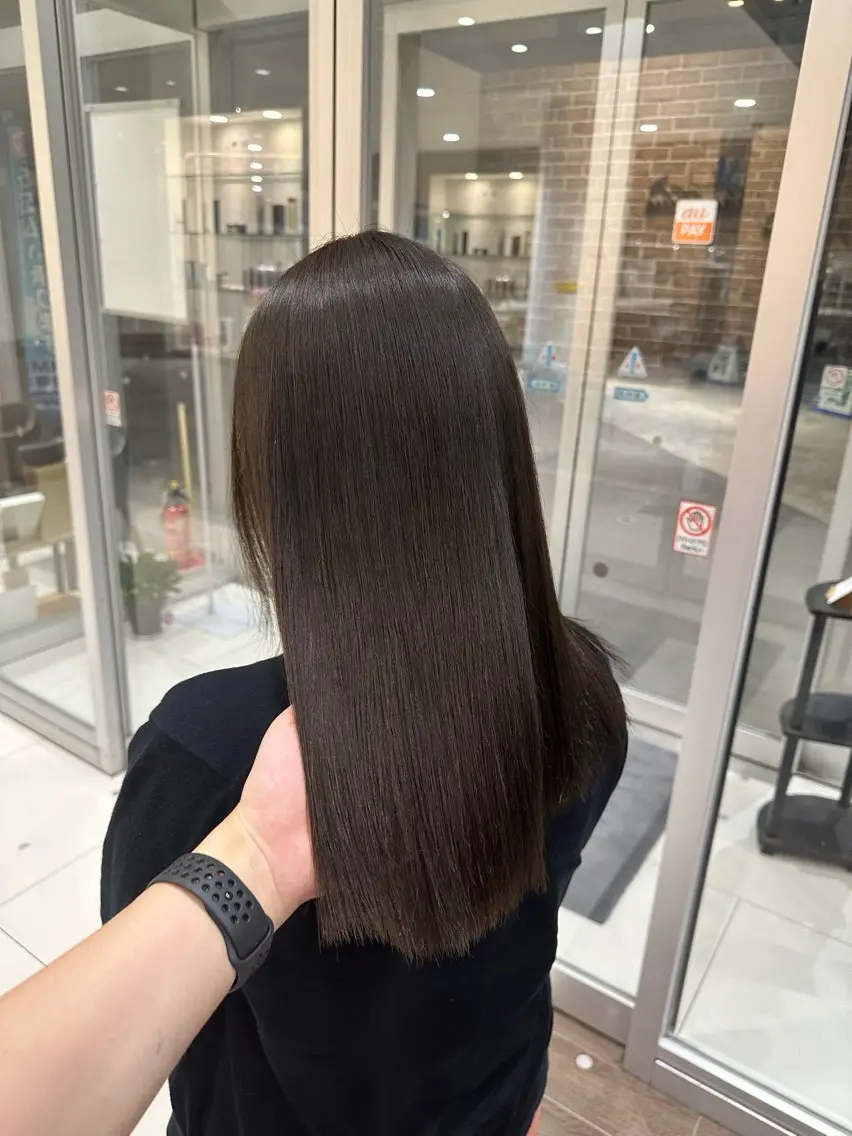 セミロング カラー アッシュ ベージュカラー ブラウンカラー ブラウンベージュ オリーブカラー 佐藤功真/ ブリーチなしカラーのヘアスタイル