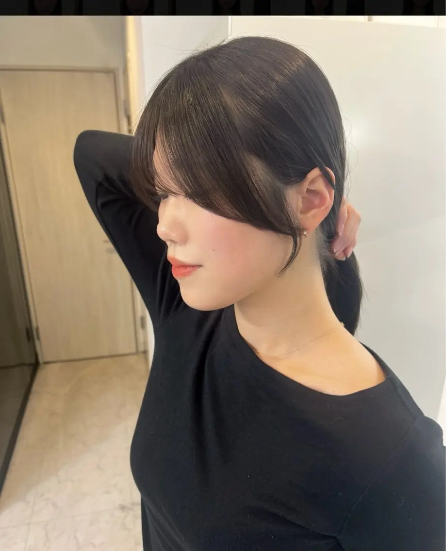 セミロング カラー 顔周りカット カット ✨レイヤー/髪質改善 /縮毛矯正✨ナカムラのヘアスタイル