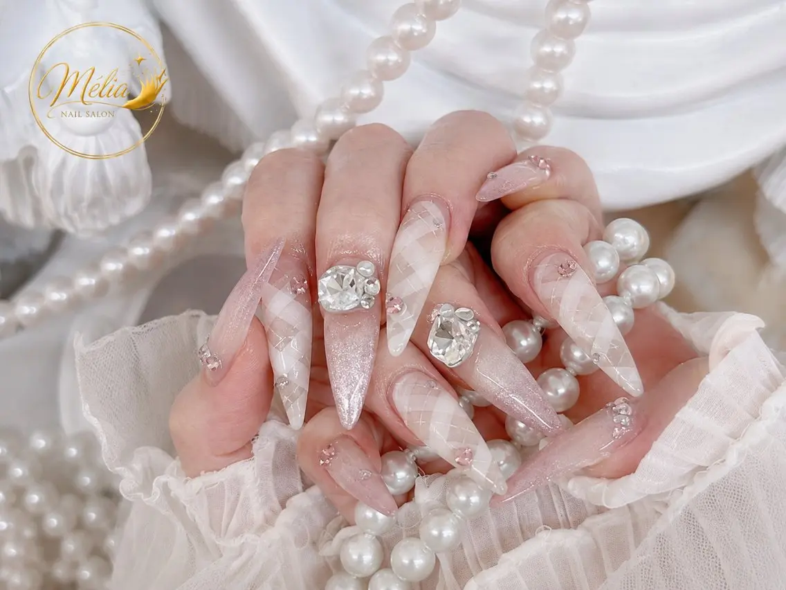 ネイル Melia Nailsのネイルデザイン