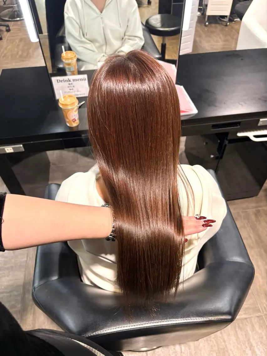 ロング カラー ベージュカラー 透明感カラー オレンジ オレンジベージュ 似合わせカット 🖤大人可愛い⌇ 𝐑 𝐈 𝐎🖤のヘアスタイル