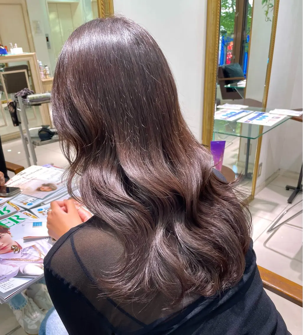 セミロング カット ヘアカラー トリートメント 古川 暖人のヘアスタイル