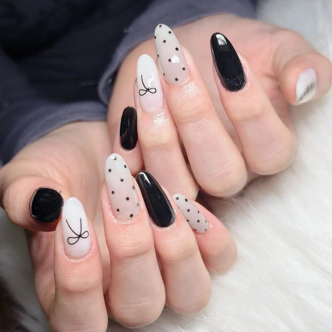 ネイル チークネイル ドット フレンチネイル グラデーション 韓国ネイル ハンドネイル ハンドケア Aria Nail Beautyのネイルデザイン