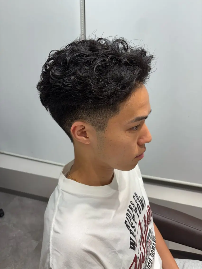 メンズ カット パーマ 【メンズ特化】 神谷洸季のヘアスタイル