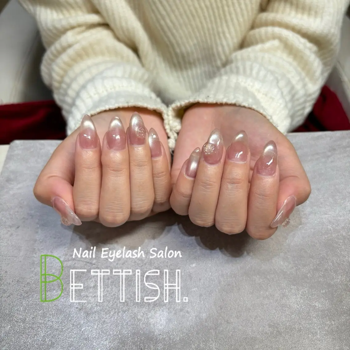 ネイル NiuShe SERIのネイルデザイン