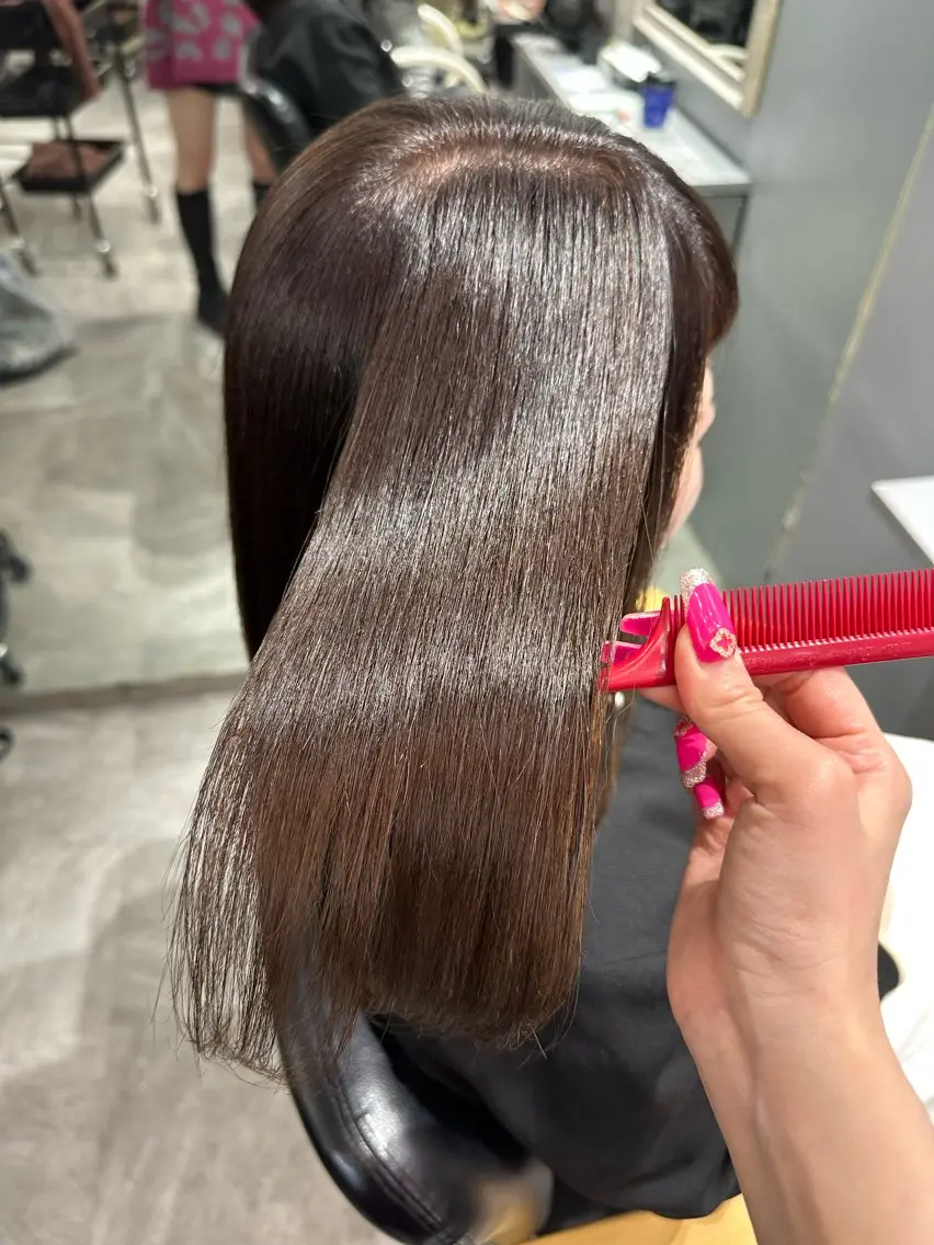 ミディアム カット 縮毛矯正 トリートメント 髪質改善🩵縮毛矯正 代々木/木下のヘアスタイル