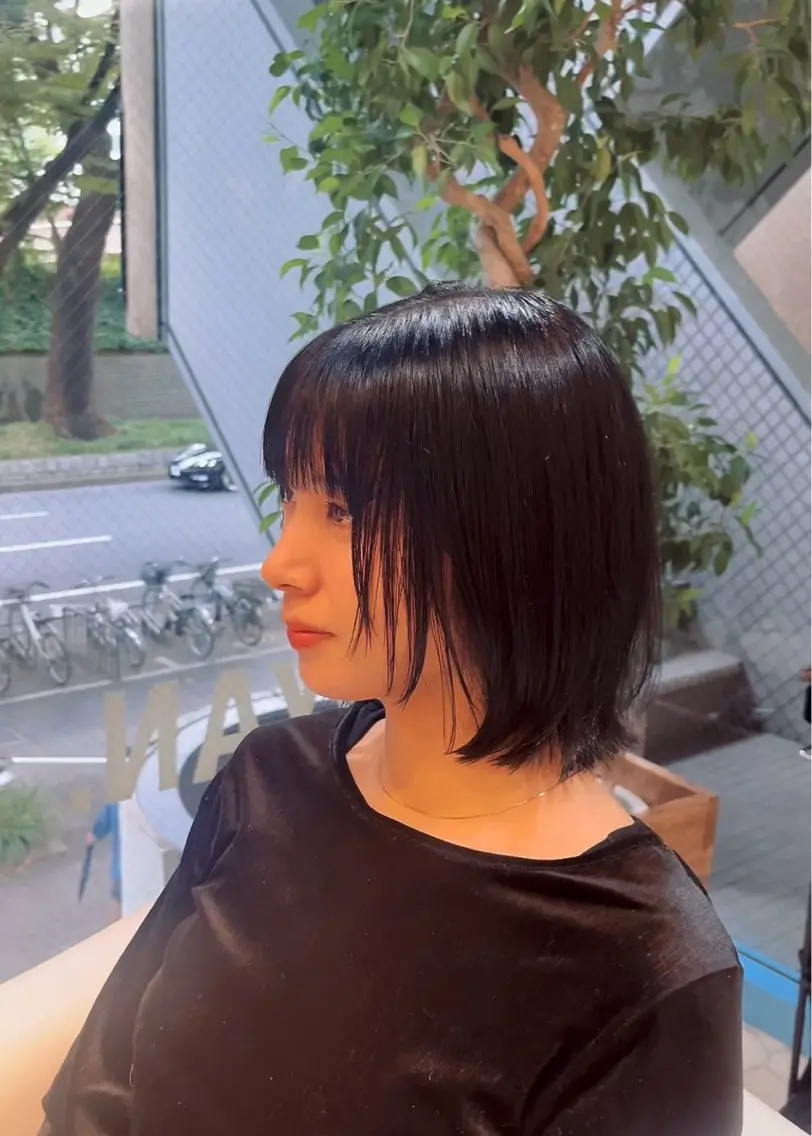 ミディアム カラー レイヤーカット 縮毛矯正 山口 陸のヘアスタイル
