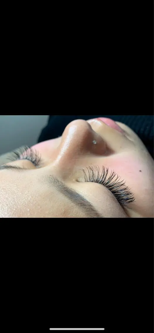 フラットラッシュ👁❤️ 《120本まで》の写真