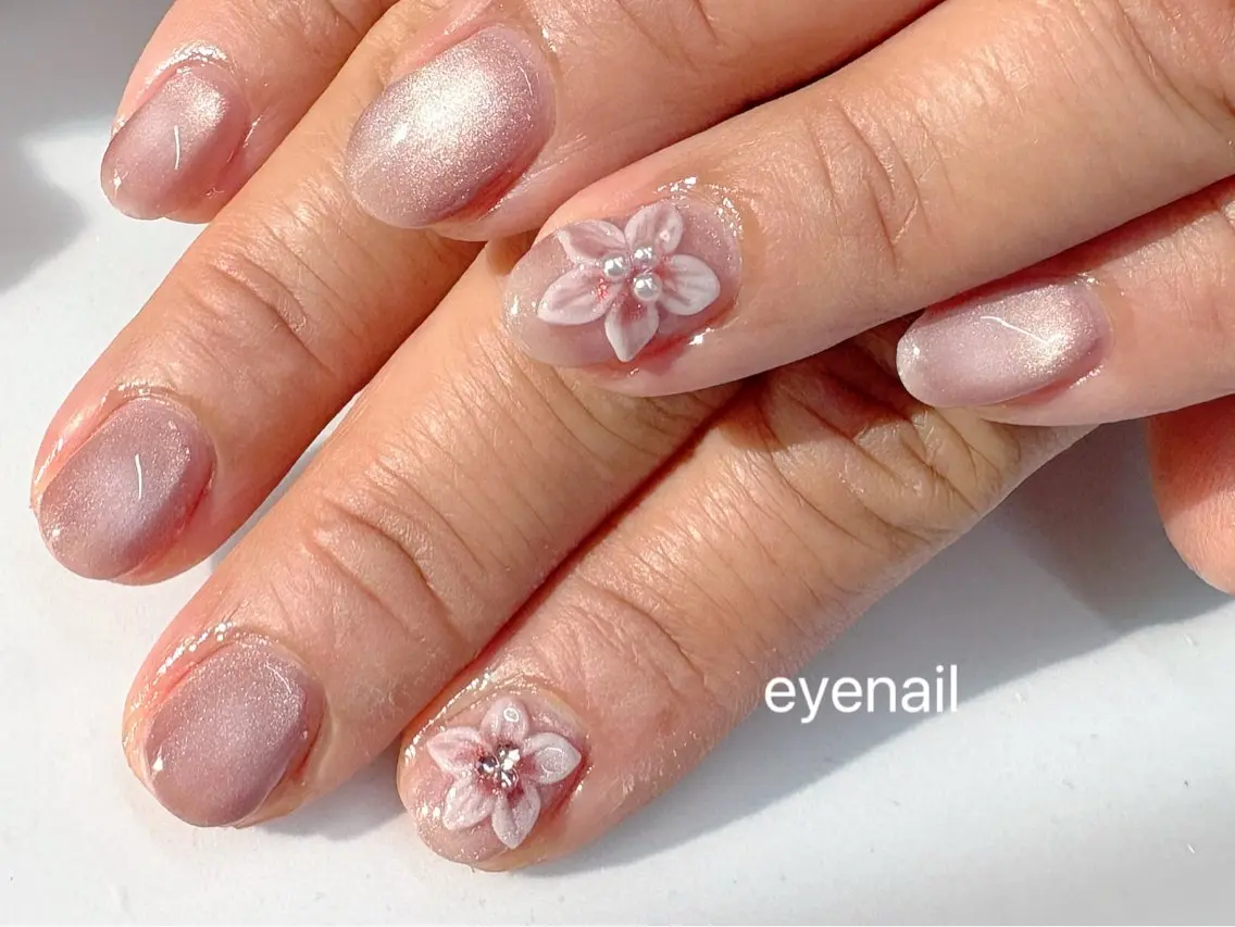 ネイル アートネイル フラワーネイル マグネットネイル ピンク ピンクベージュ ハンドネイル Eye nailのネイルデザイン