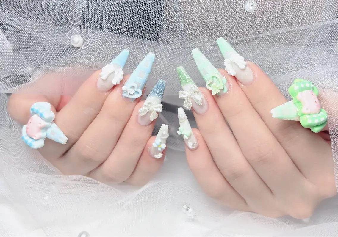 ネイル アートネイル 韓国ネイル 持ち込み ワンホンネイル ハンドネイル Lenie Kabukichoのネイルデザイン