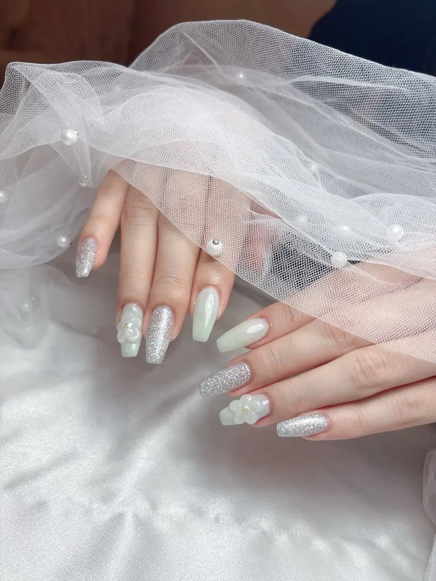 ネイル フットネイル フレンチネイル ジェルネイル ガーリー グラデーション ハンドネイル D.d Nail Moeのネイルデザイン