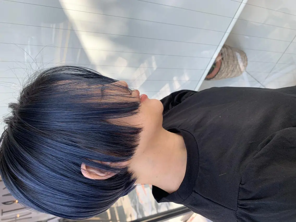ミディアム 片山 果美のヘアスタイル