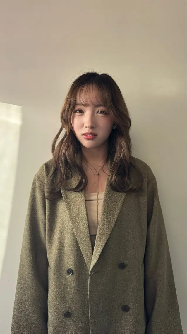 セミロング ヘアアレンジ 髪質改善 似合わせカット トリートメント レイヤー/顔周り 透明感カラー🥂のヘアスタイル