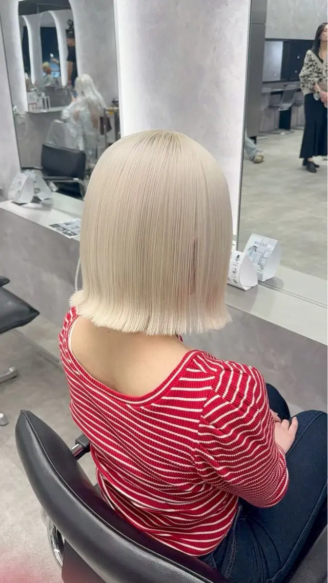 カラー 齊藤 千隼のヘアスタイル