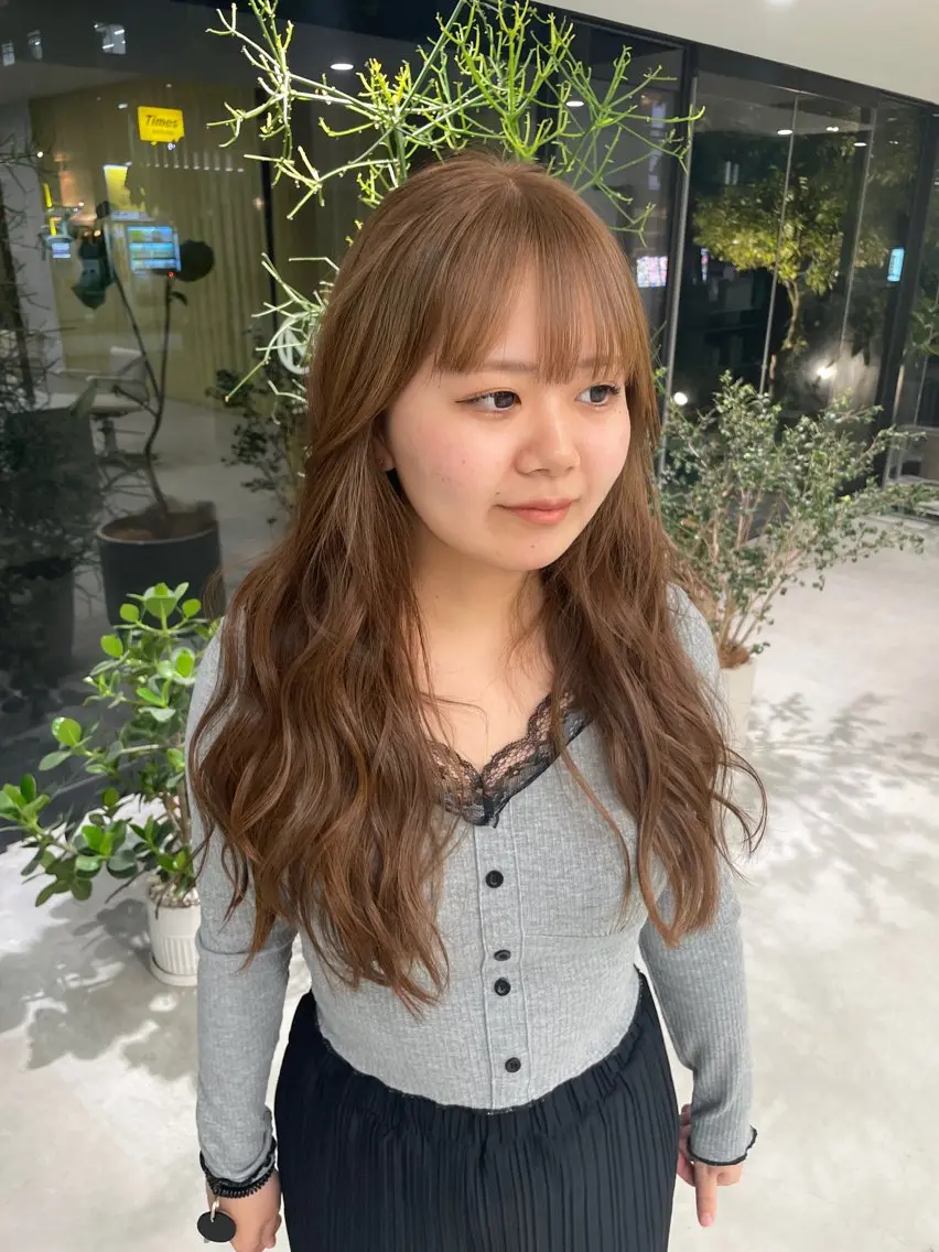 カラー ヘアカラー 堀 愛希子のヘアスタイル