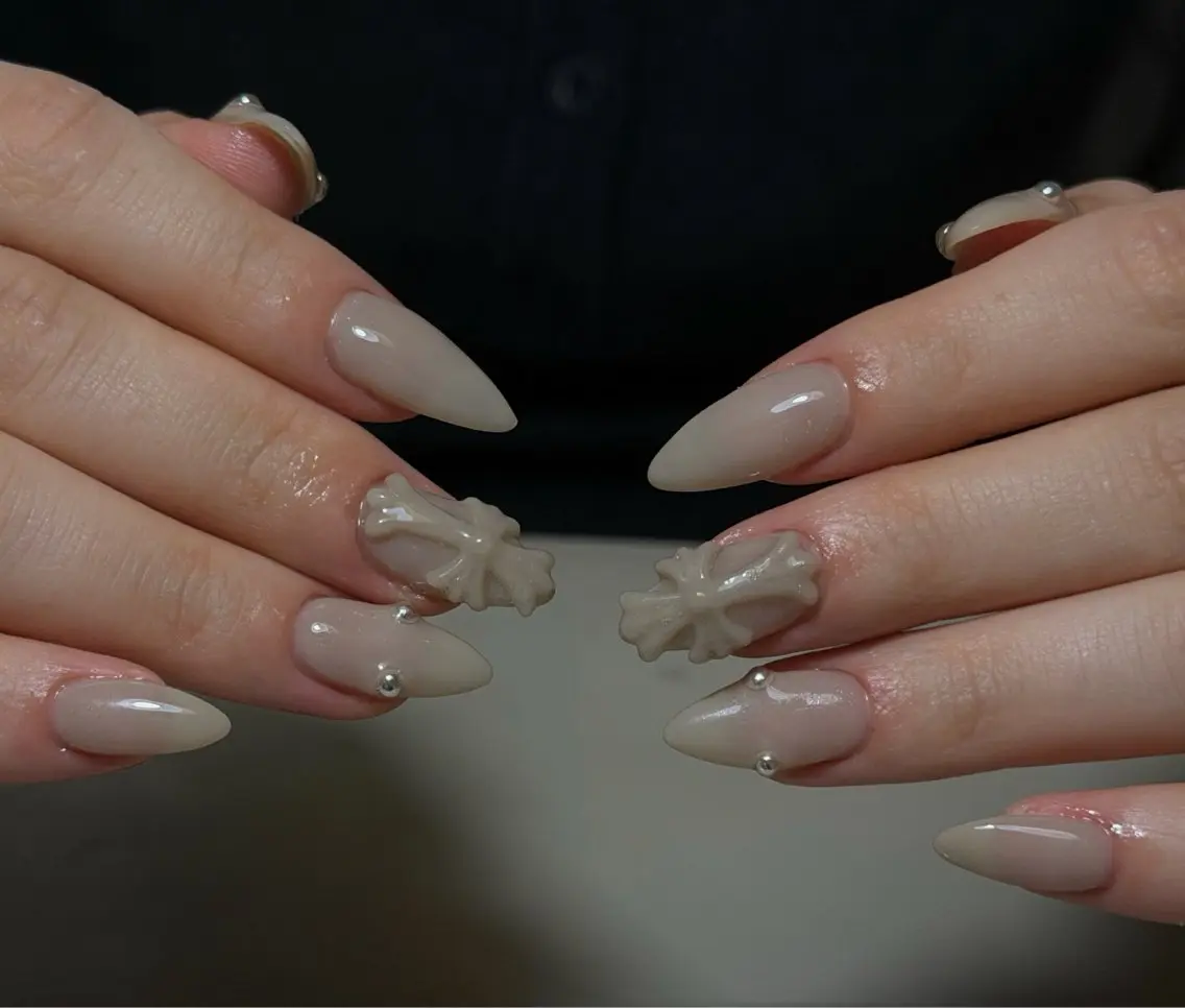 ネイル ハンドネイル 🍑 momo_nailのネイルデザイン