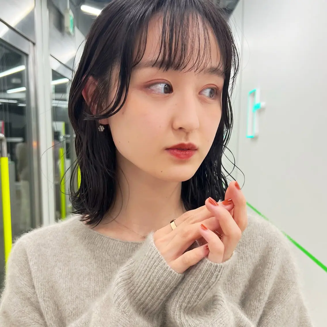 セミロング カラー 🌼 アユカのヘアスタイル