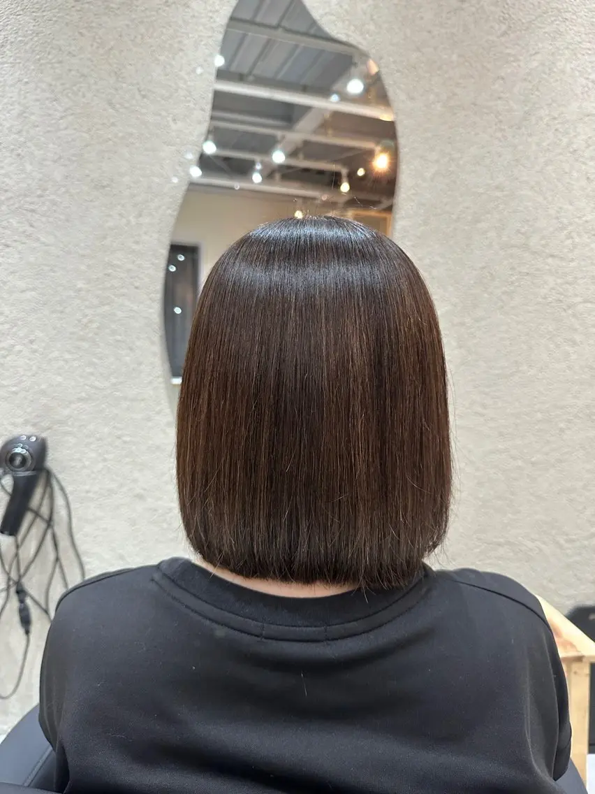 ミディアム 縮毛矯正 Shiro RENのヘアスタイル
