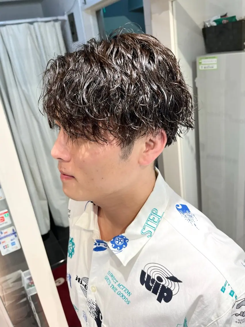 パーマ メンズ センターパート マッシュ メンズパーマ メンズツイストパーマ ツイストスパイラルパーマ 田中 旭 横浜メンズ特化のヘアスタイル