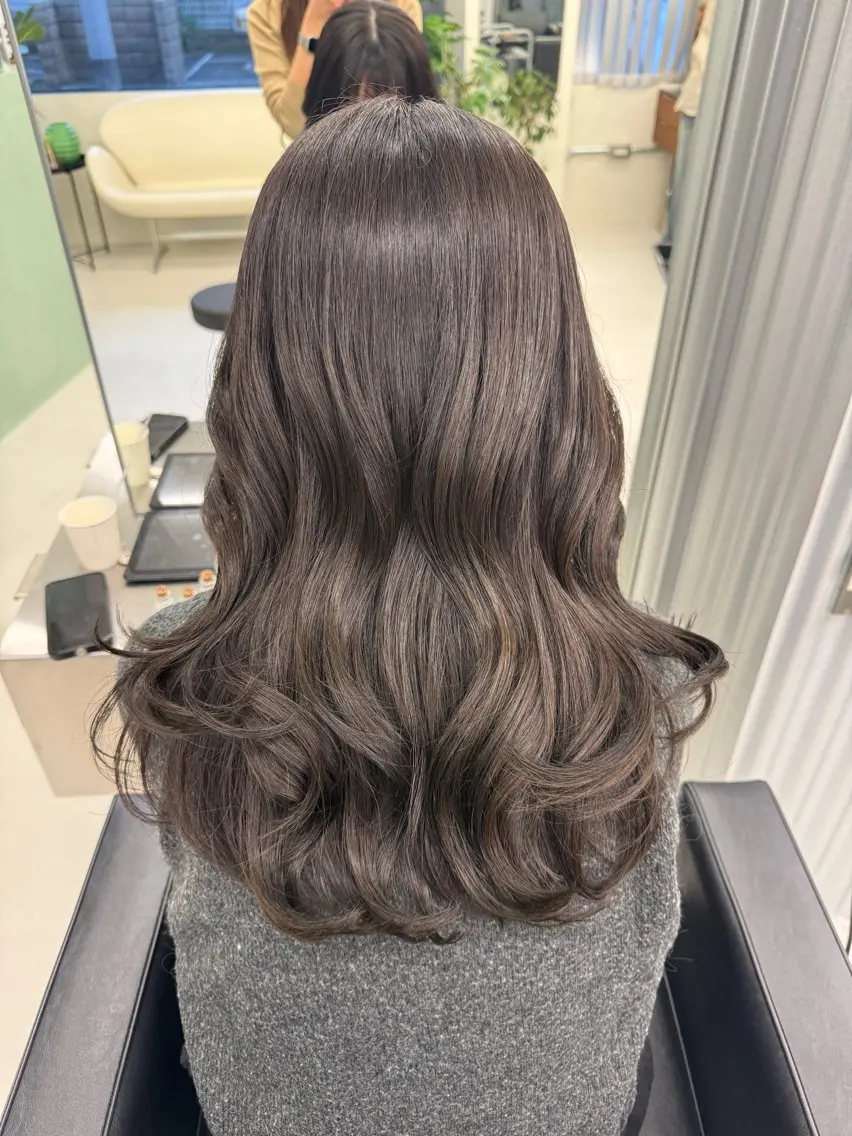 ロング カラー カット ヘアカラー トリートメント 表参道🌿赤み消し カラー/チナツのヘアスタイル