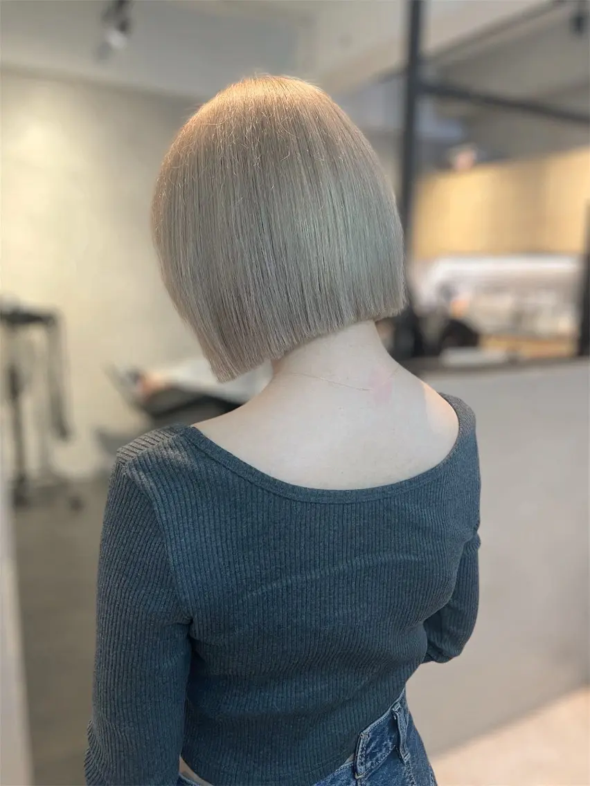 ショート カラー カット ヘアカラー トリートメント hisano / ハイトーン･透明感のヘアスタイル