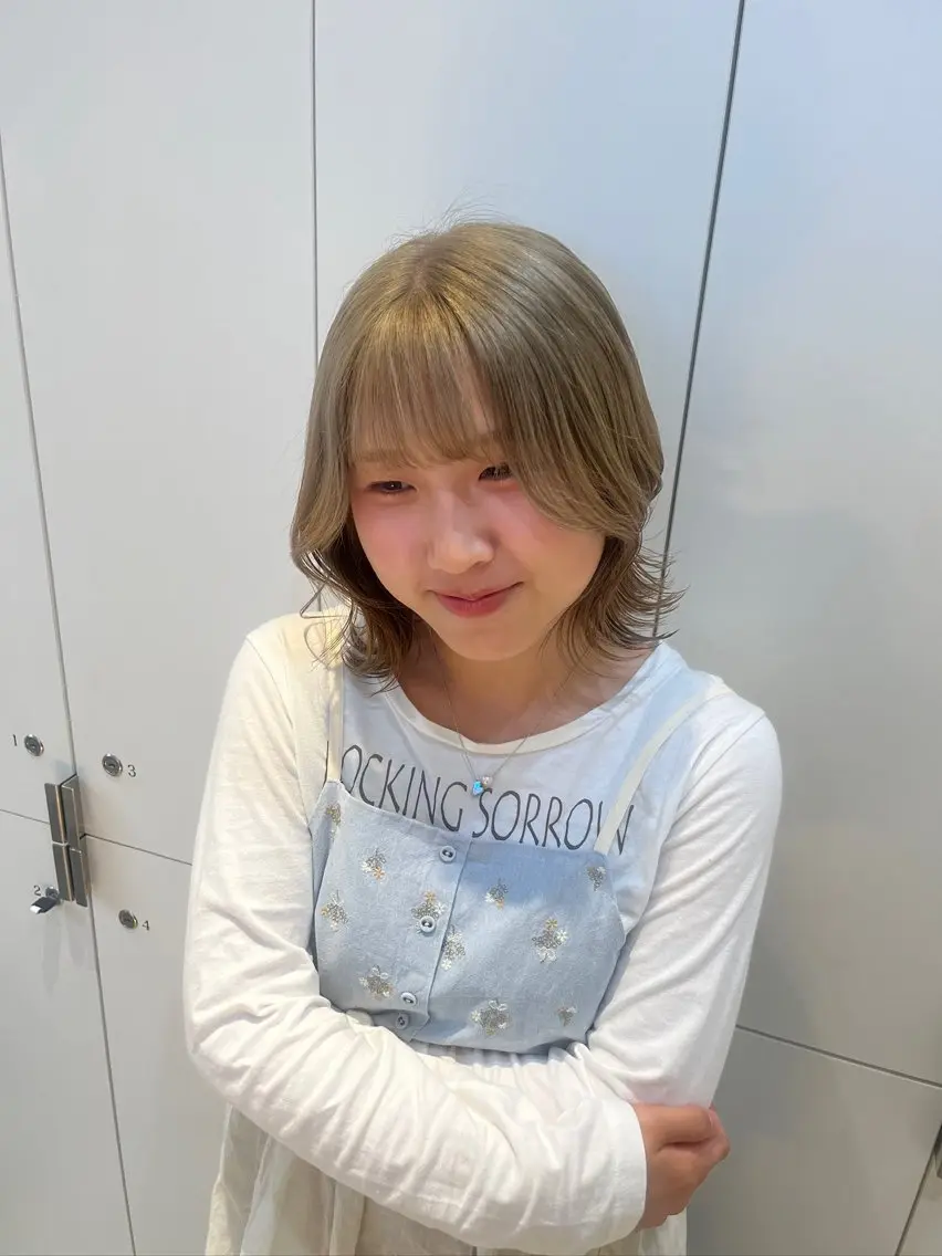 ショート カラー カット ヘアカラー トリートメント 🎀透明感 カラー🎀ミズキのヘアスタイル