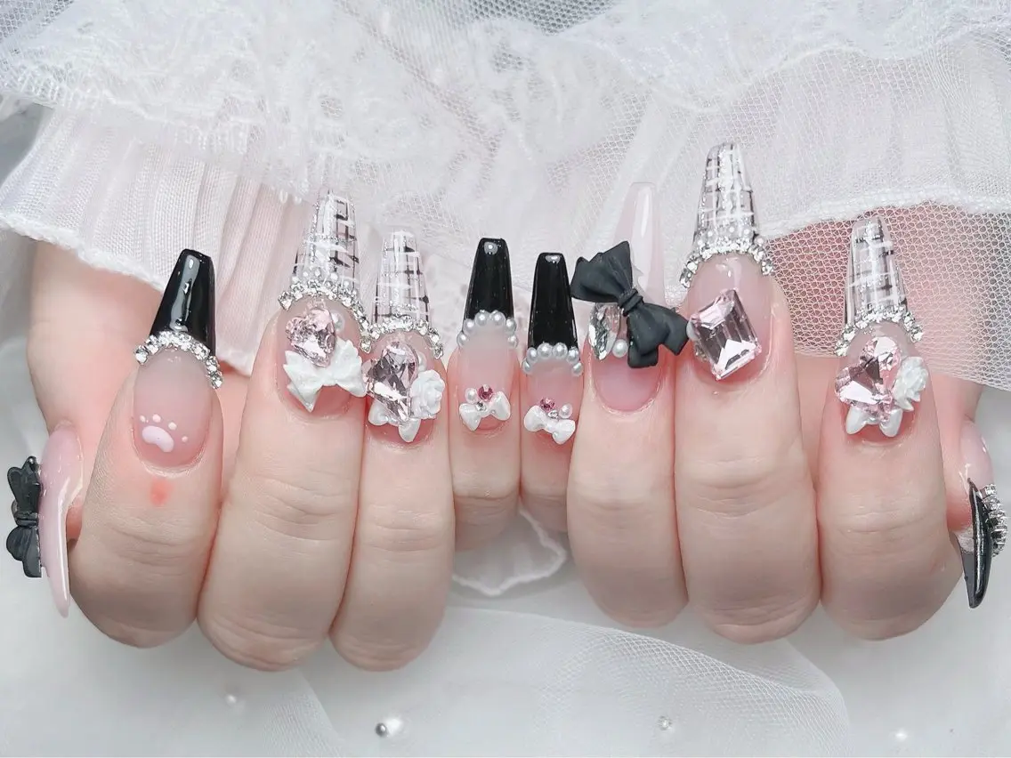 ネイル チークネイル 長さ出し フレンチネイル ジェルネイル ガーリー ハンドネイル Sora  Nail Studioのネイルデザイン
