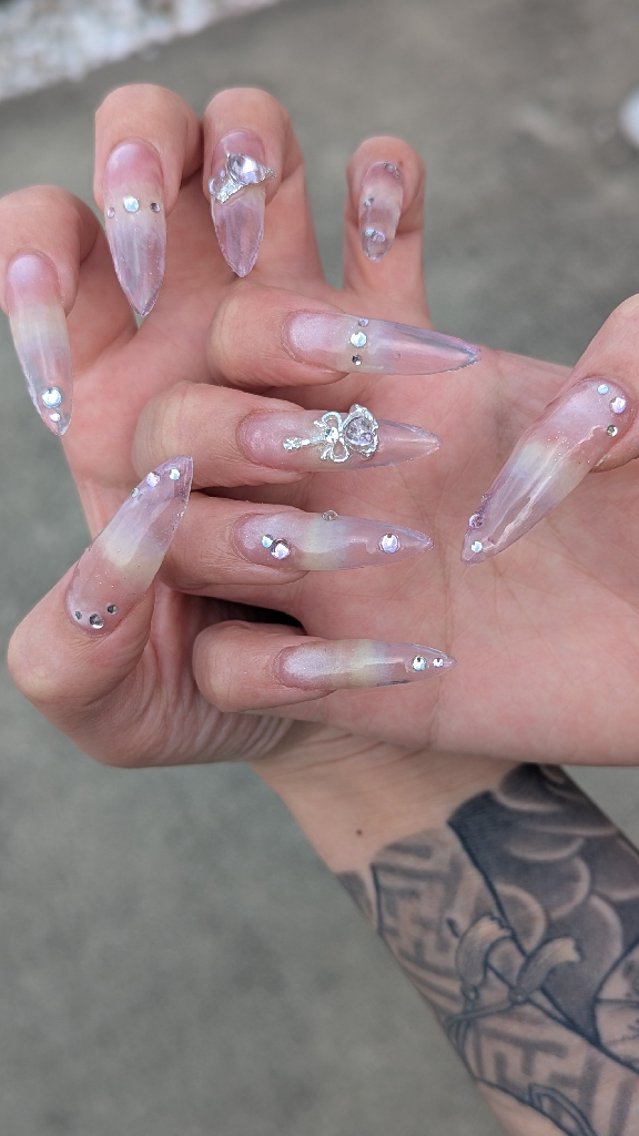 ネイル ロングネイル ハンドネイル 推しネイル | 　aycnailのネイルデザイン