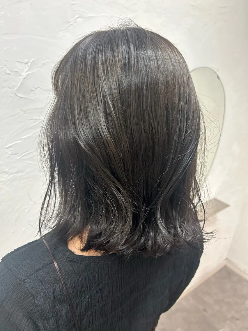 セミロング カラー ヘアカラー トリートメント SiLO Yukinaのヘアスタイル