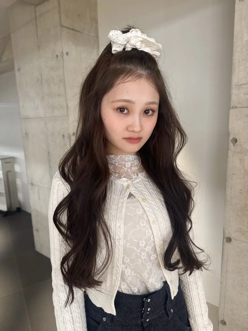 ロング カラー カット ヘアカラー MIES amane(アマネ)のヘアスタイル