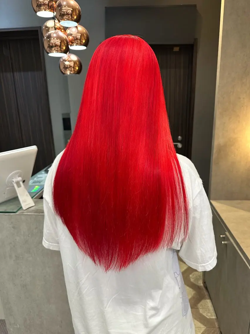 セミロング カラー ブリーチ ブラウンカラー ケアブリーチ 透明感カラー ダブルカラー ヘアカラー 天神暖色カラー レイヤー・髪質改善のヘアスタイル