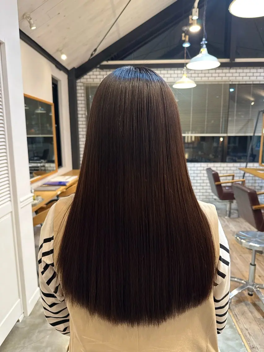 ロング パーマ 髪質改善 ストレートパーマ reefur マリナのヘアスタイル
