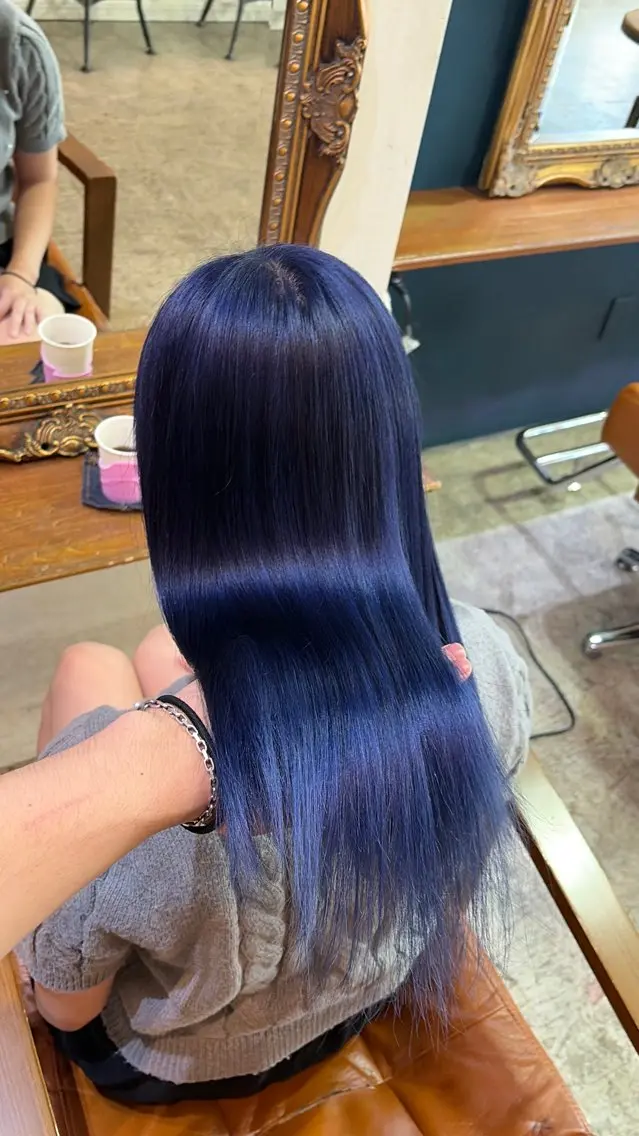 カラー ヘアカラー 五川 懸心のヘアスタイル