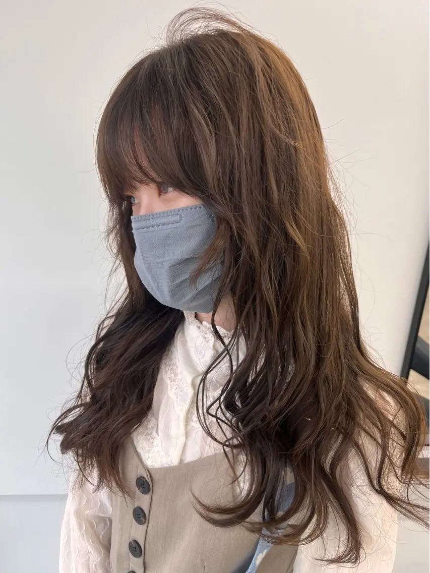 ロング ヘアカラー 酒井 美里のヘアスタイル