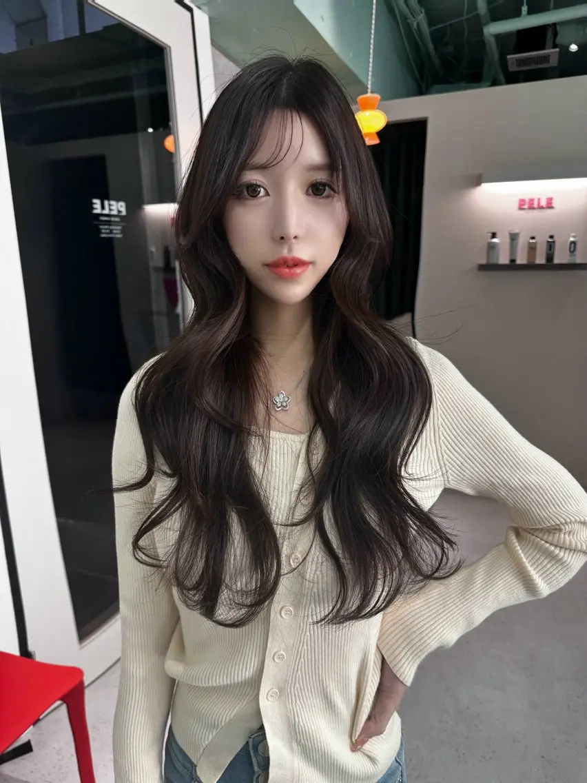 ロング くびれヘア 韓国風ヘア 小顔カット オルチャンヘア カット ヘアカラー トリートメント 韓国ヘア特化 TAKESHIのヘアスタイル