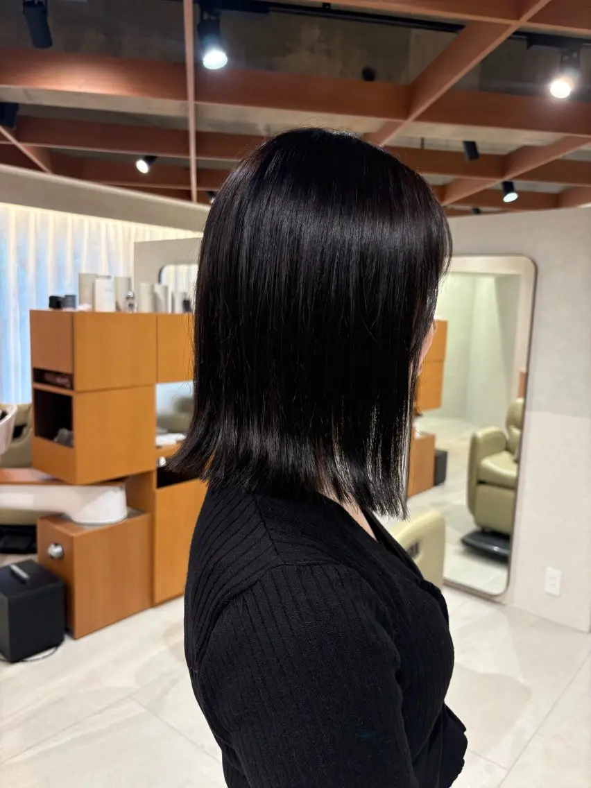 セミロング カラー THIRDSHOP tomoeのヘアスタイル