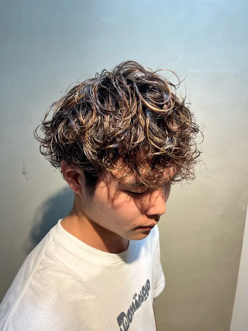 ショート メンズ メンズパーマ 🟦ROOM MEN 瀬古 侑輝🟦のヘアスタイル