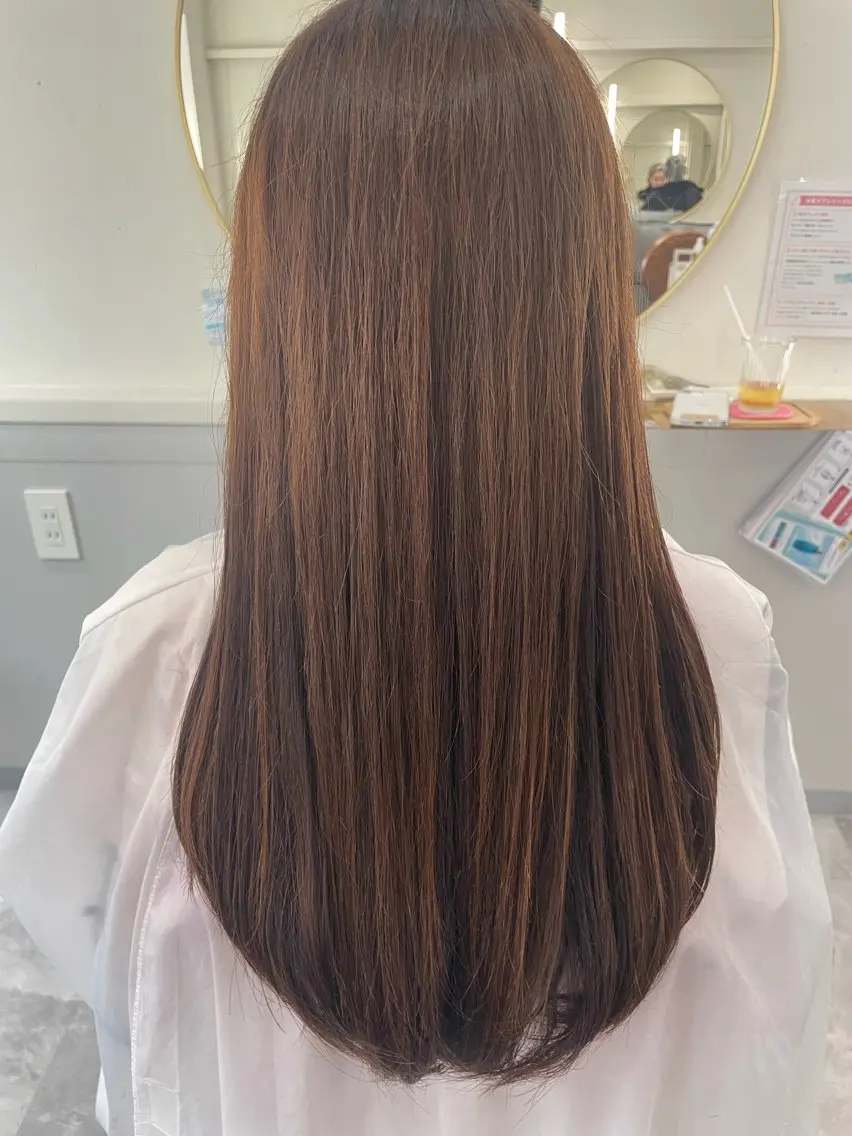 ロング カラー ブラウンカラー 透明感カラー イルミナカラー ヘアカラー ヘッドスパ 吉田 凱翔のヘアスタイル