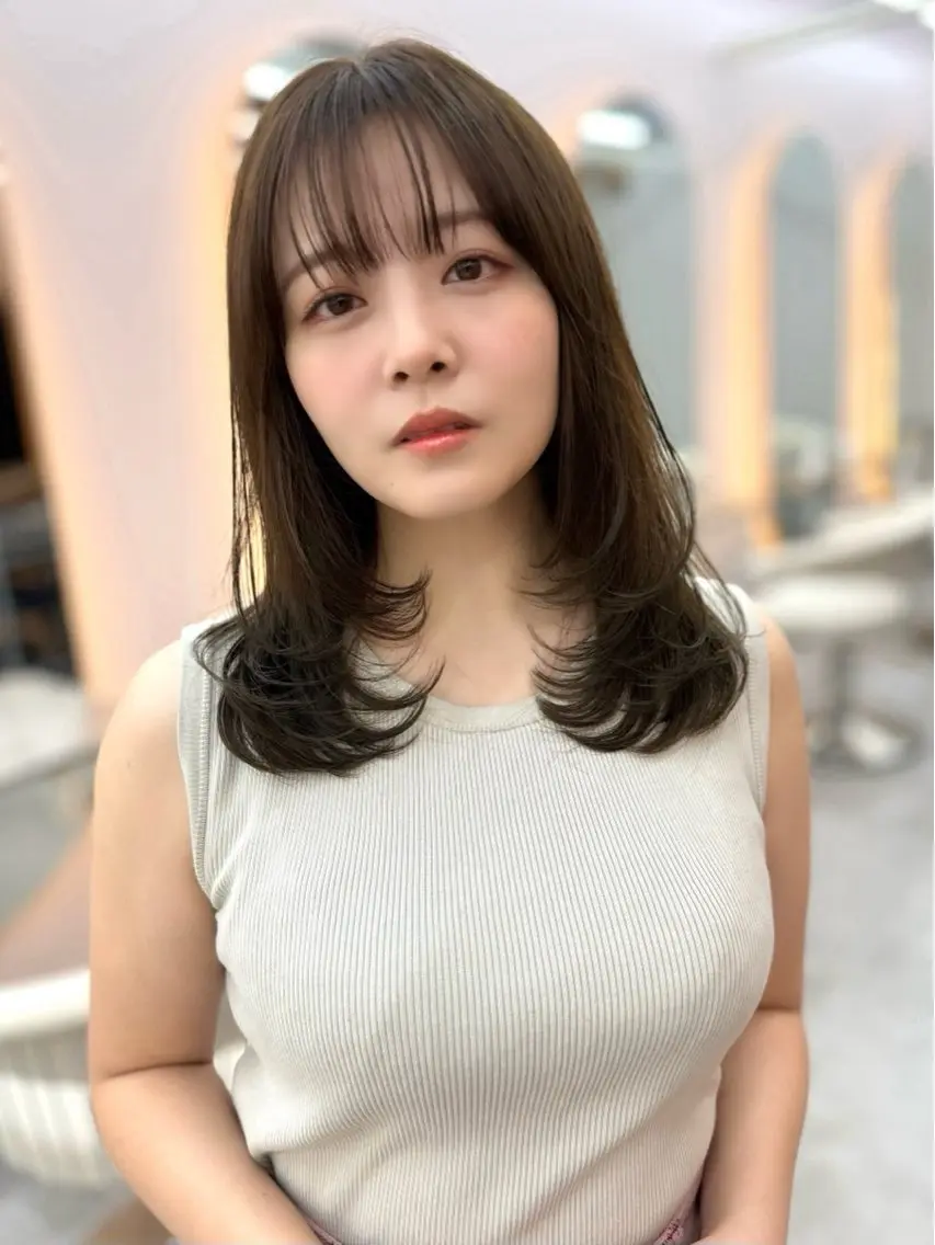 ミディアム カラー カット ヘアカラー ✨コテ巻き風パーマ ✨川合佑哉のヘアスタイル
