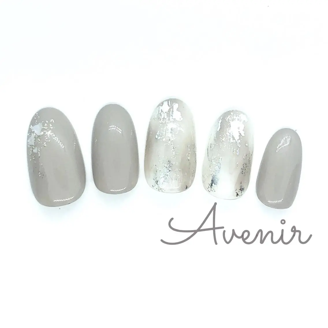 ネイル Avenir 表参道 nail&eye予約のネイルデザイン