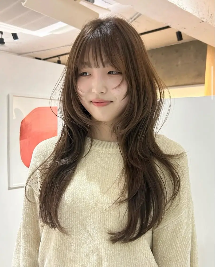 ロング ハッシュカット レイヤーカット カット ヘアカラー トリートメント 似合わせレイヤー ＆縮毛矯正のヘアスタイル