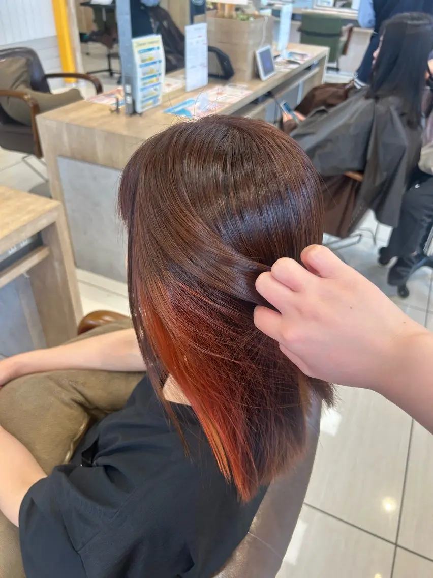 カラー ヘアカラー 有村 実佑のヘアスタイル