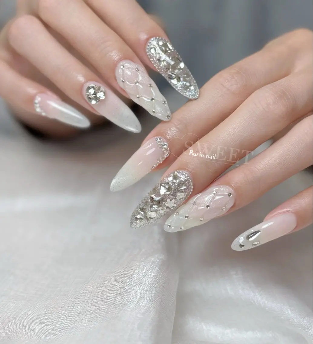 ネイル ハンドネイル ルリン サロン💅のネイルデザイン