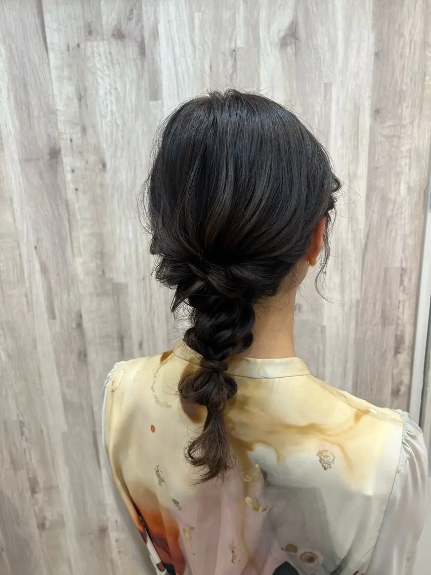 ヘアアレンジ ヘアメイクネイリスト hidemi中目黒のヘアスタイル