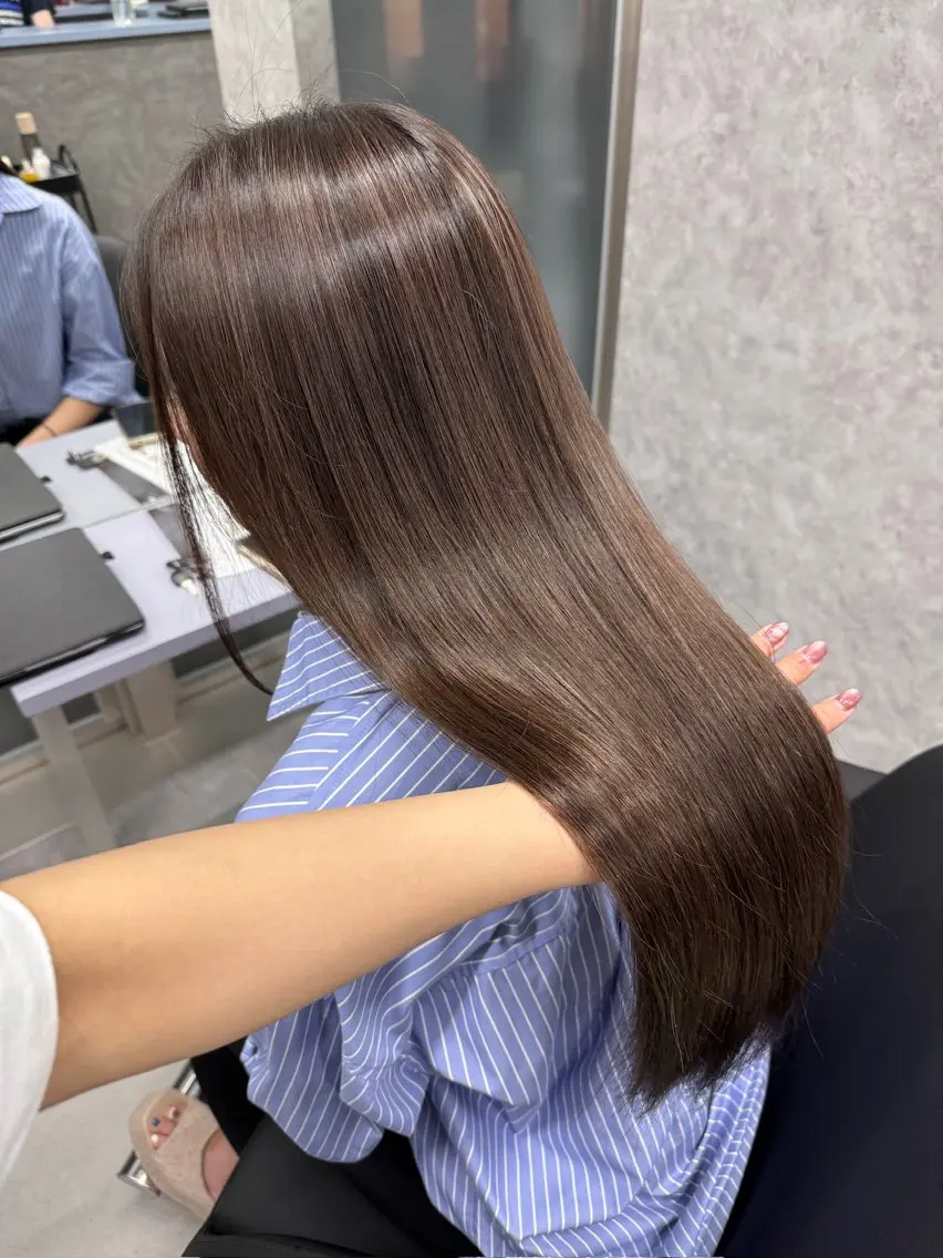 ロング カラー バレイヤージュ レイヤーカット 韓国風カラー🤎 𝒄𝒉𝒊𝒌𝒂のヘアスタイル