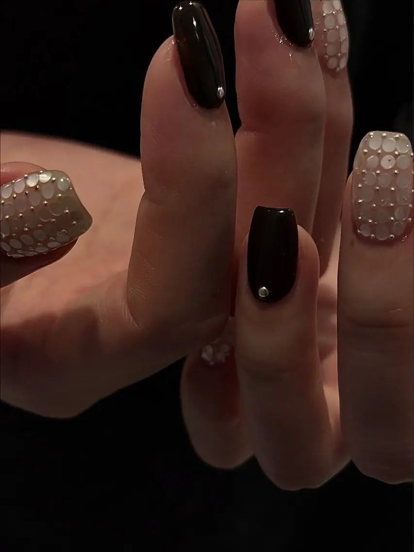 ネイル ホログラムネイル ハンドネイル nao＿nail .929のネイルデザイン