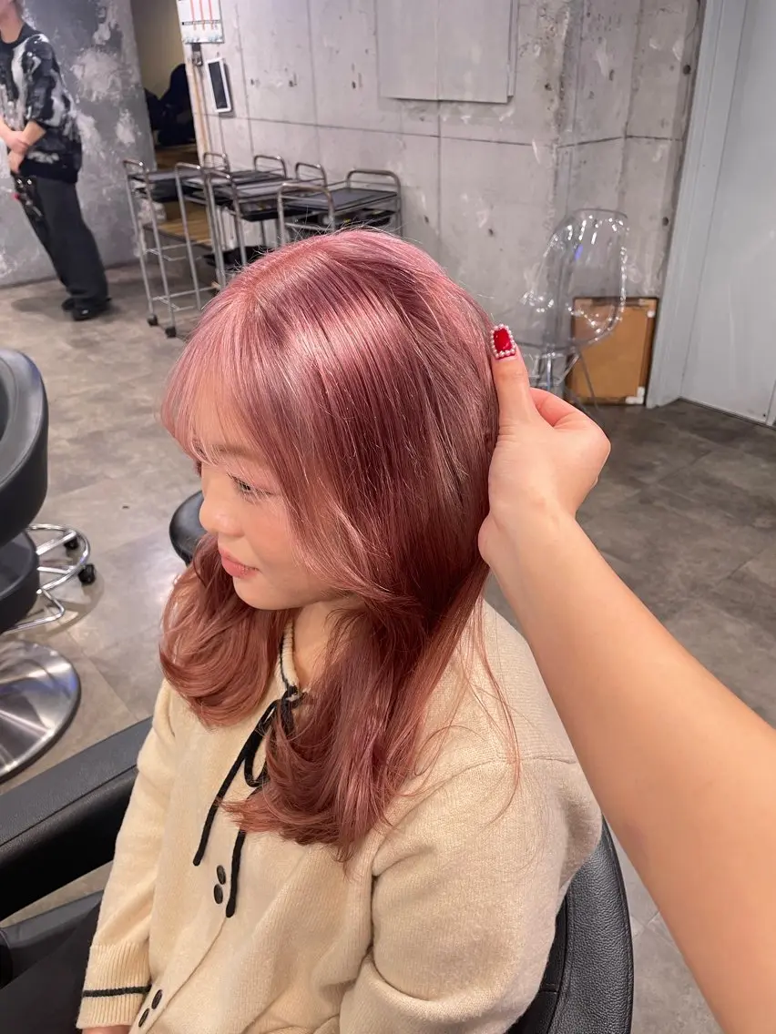 ロング カラー ヘアカラー ハイトーン 横浜💞ミオのヘアスタイル