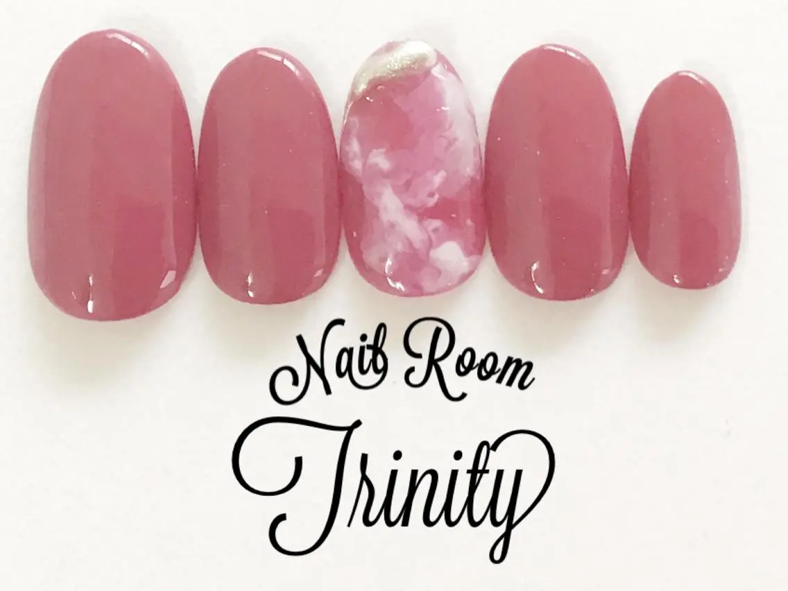ネイル ハンドネイル Trinity staffのネイルデザイン